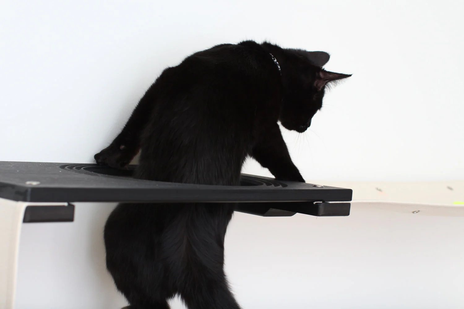 Cat Maze Wall - 3 Tier Cat Tree - Image 4