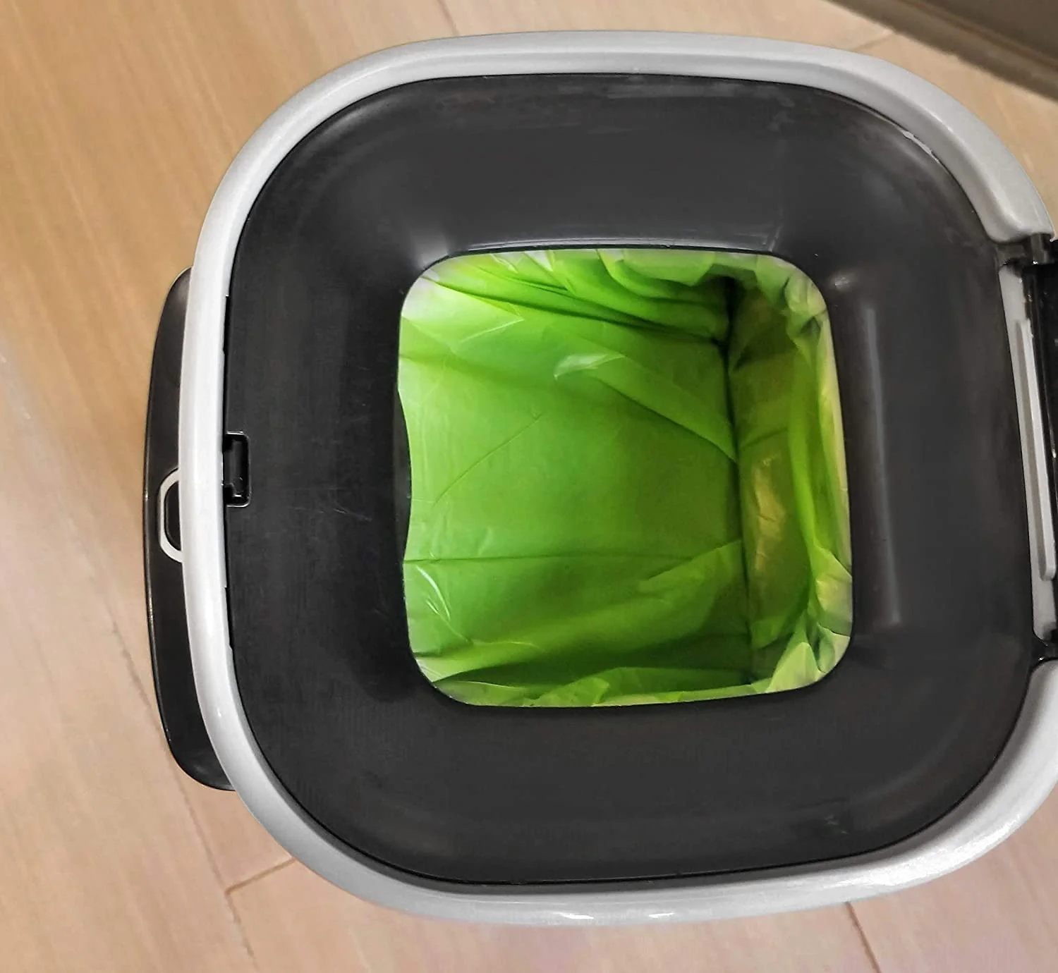 Compostable Litter Genie* & Litter Locker* Compatible Disposal Pail Liners - Image 3