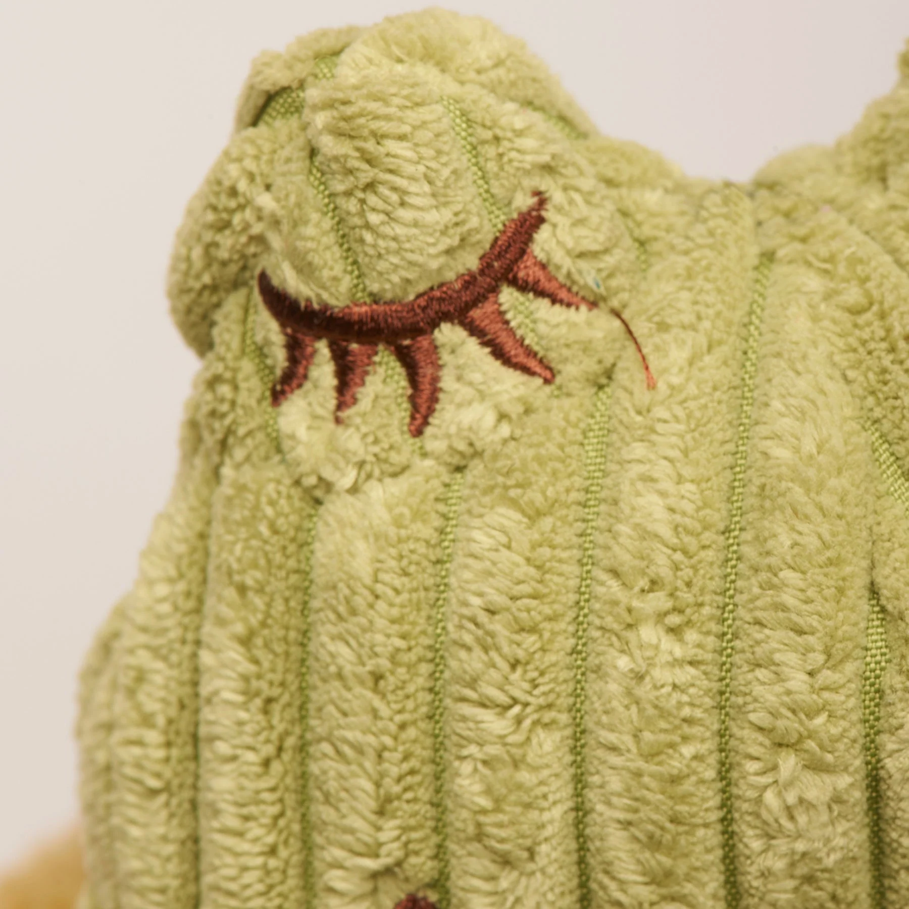 Fiona Frog HuggleFleece® FlufferKnottie™ Plush Dog Toy - Image 3
