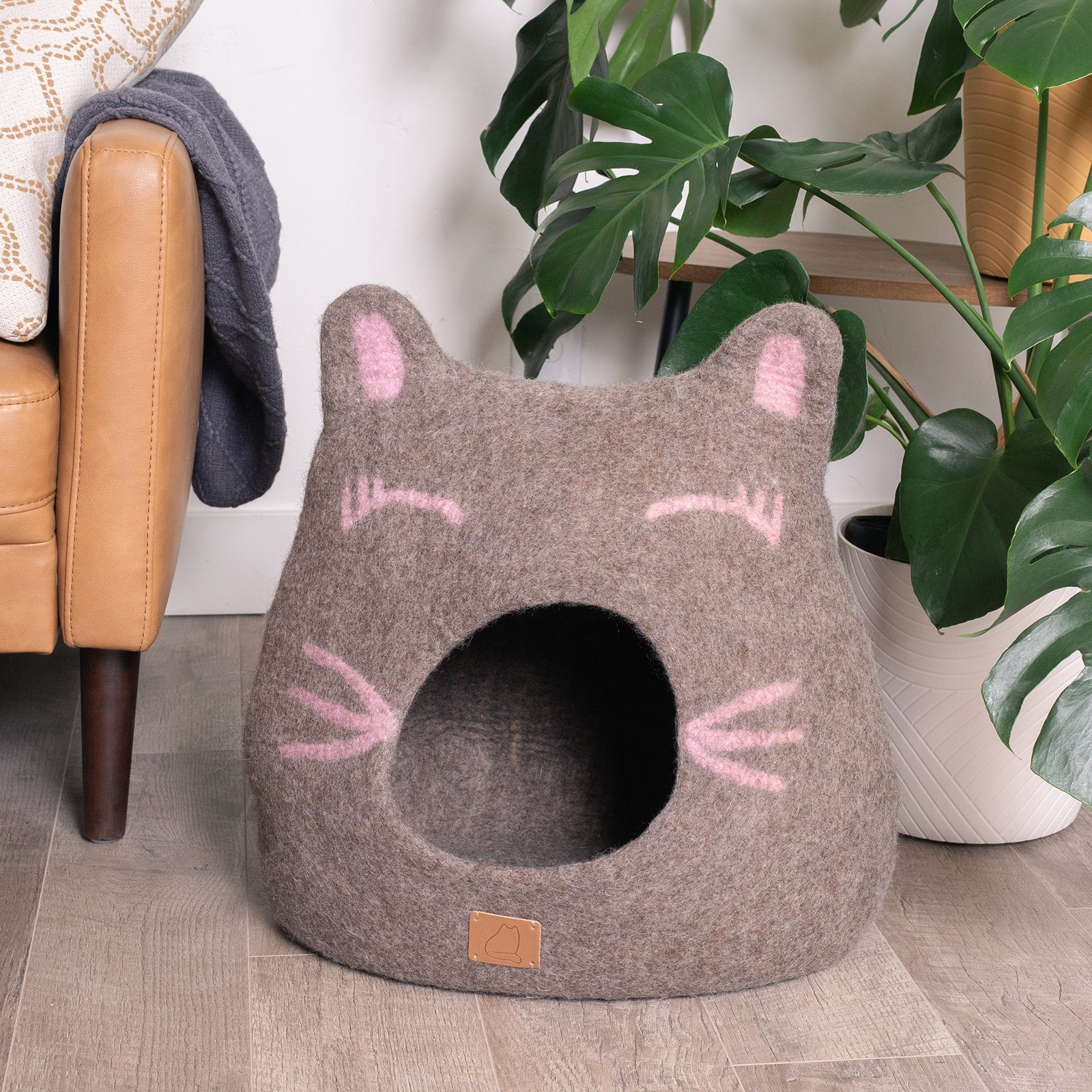 Girl Cat Design | Ear Style Cave - Image 3