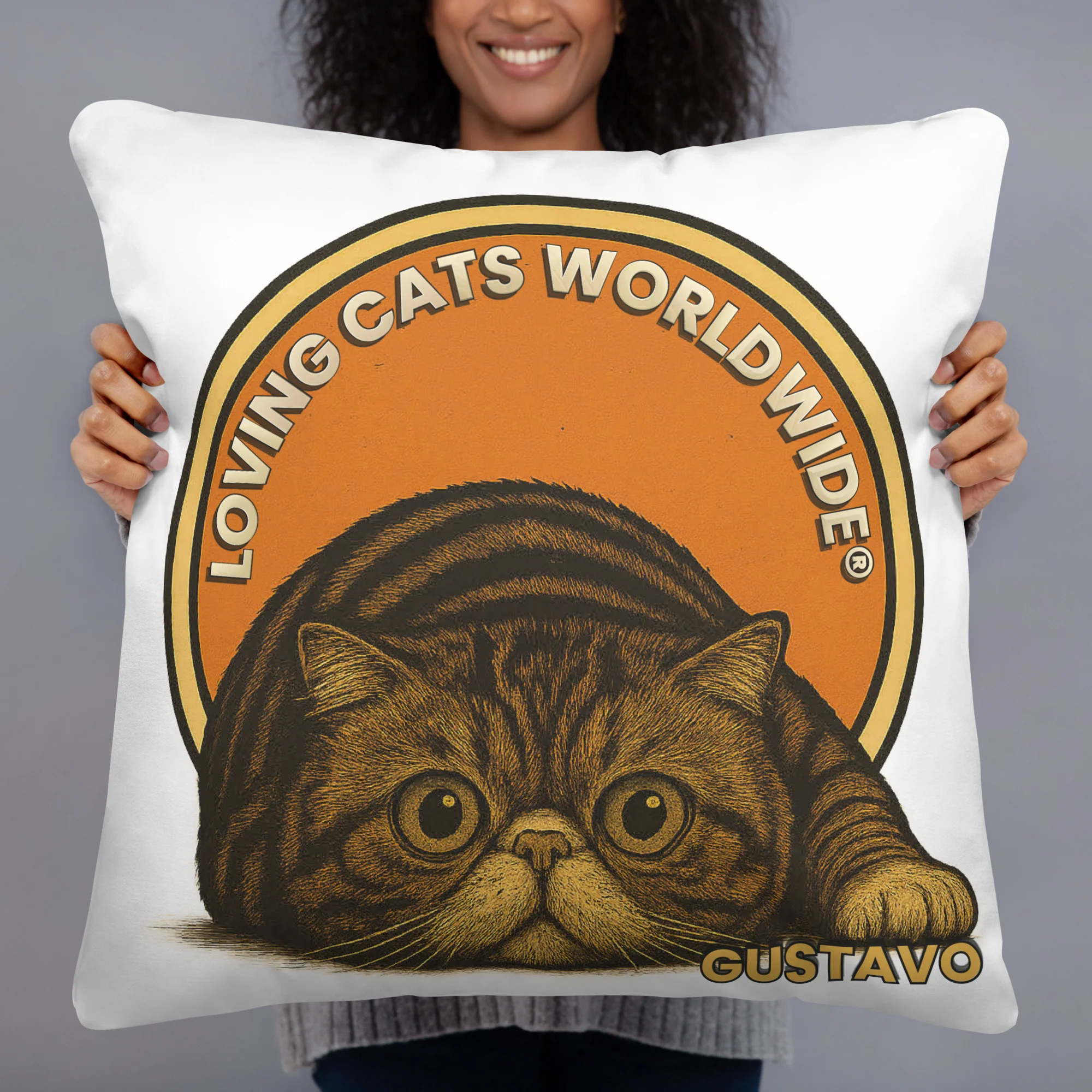 Gustavo Basic Pillow