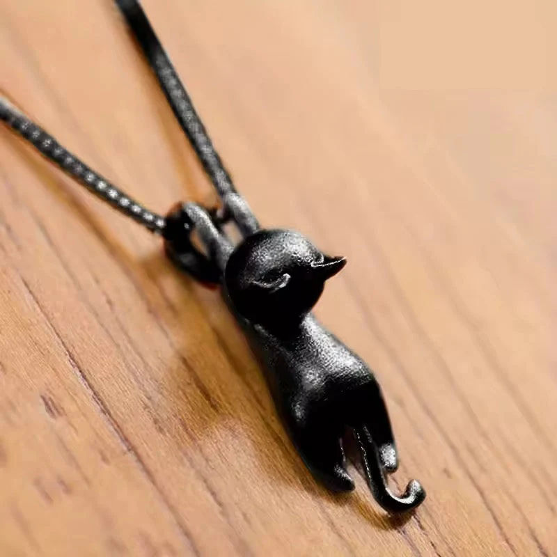 Hold On Tight Cat Necklace - Image 4