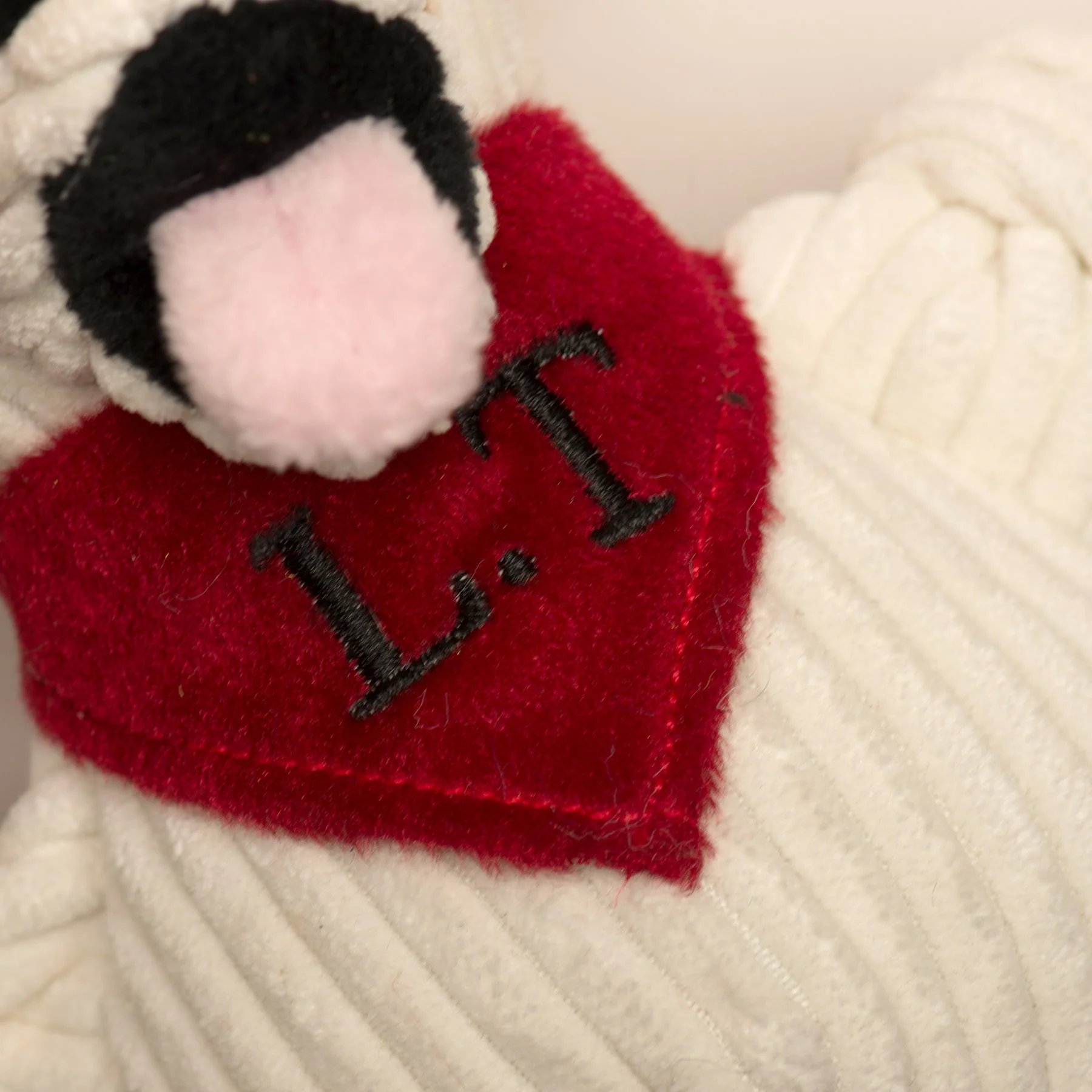 HuggleCause™, Living Free Animal Sanctuary, Little Tyke (L.T.) Knottie® Plush Dog Toy, Small - Image 5