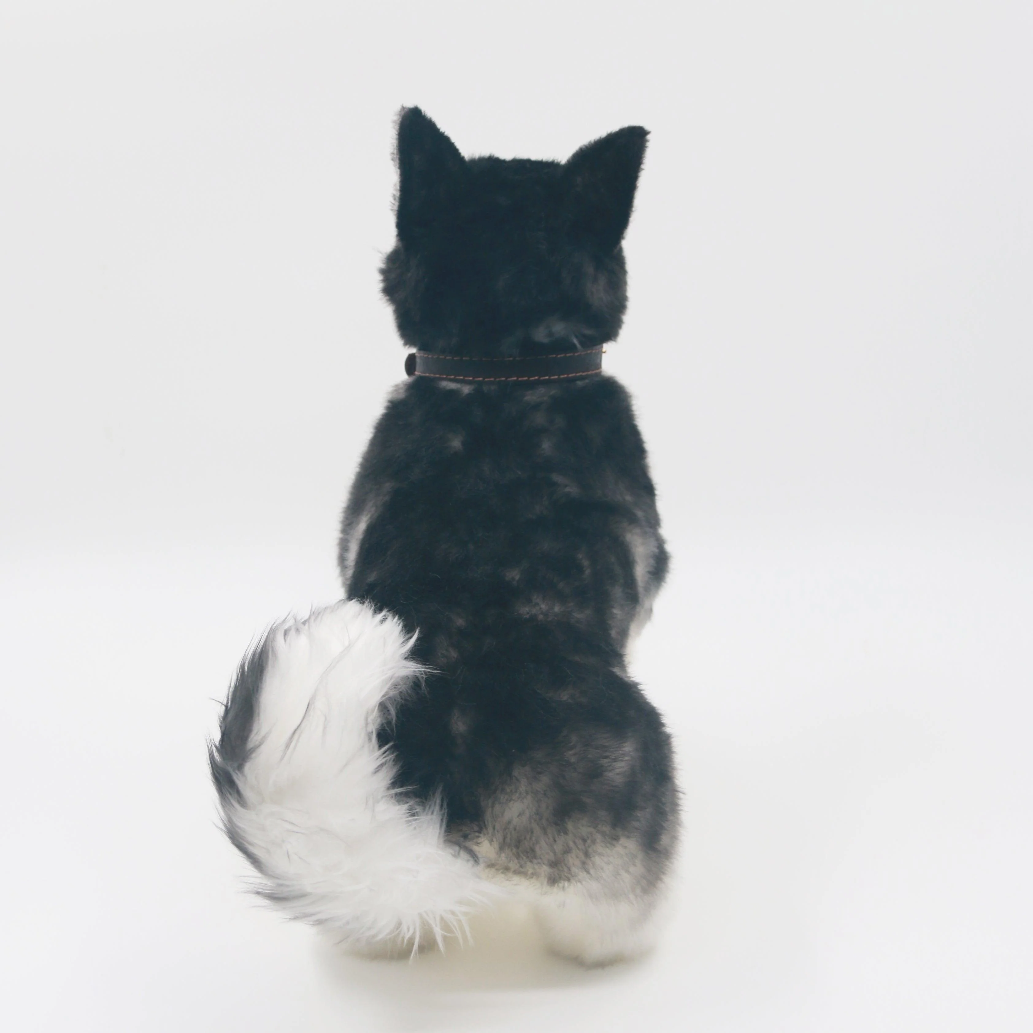 Husky Plush – Realistic Dog Toy Gift for Pet Lovers - Image 9