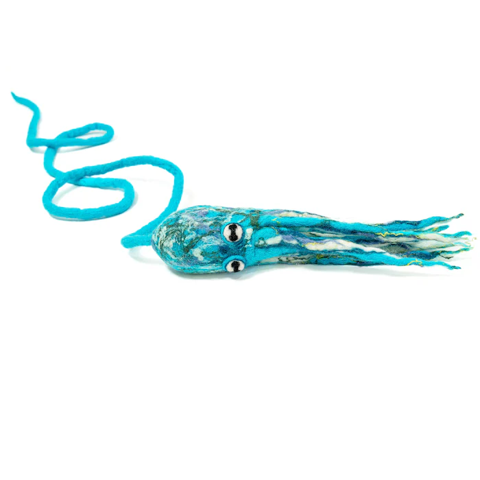 Ink Floyd - A Wool Octopus Toy for Cats - Image 7