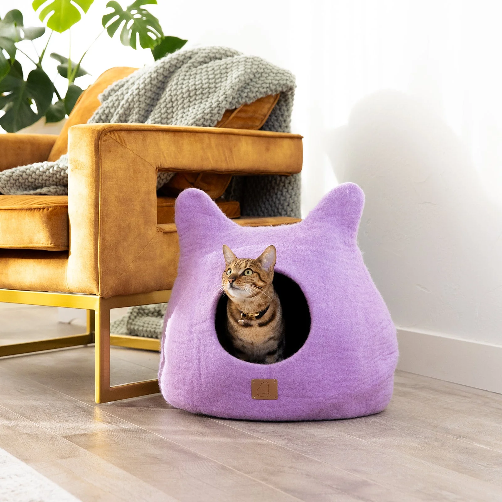 Lilac Purple | Ear Style Cave