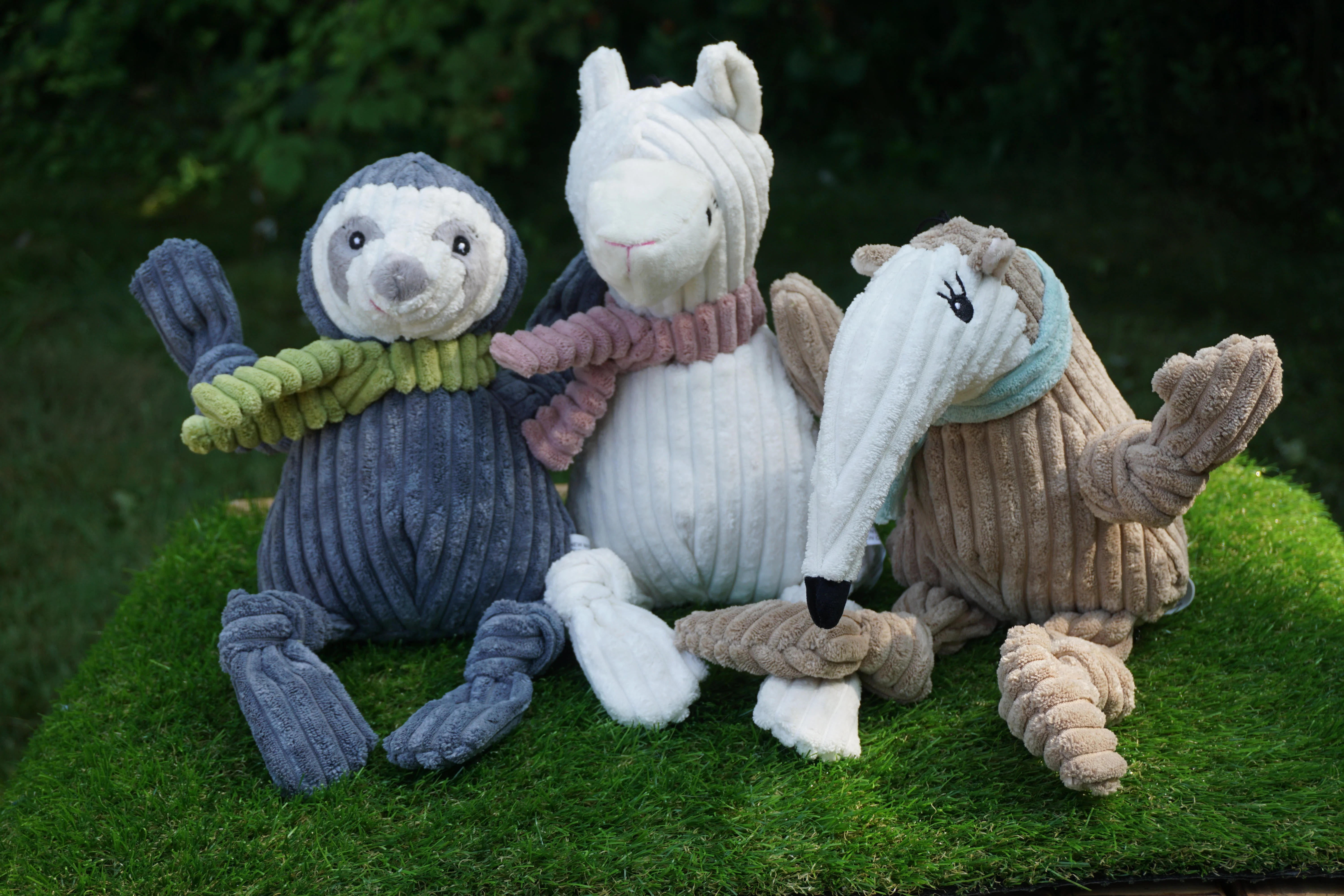 Lillie Llama Knottie® Plush Dog Toy - Image 6