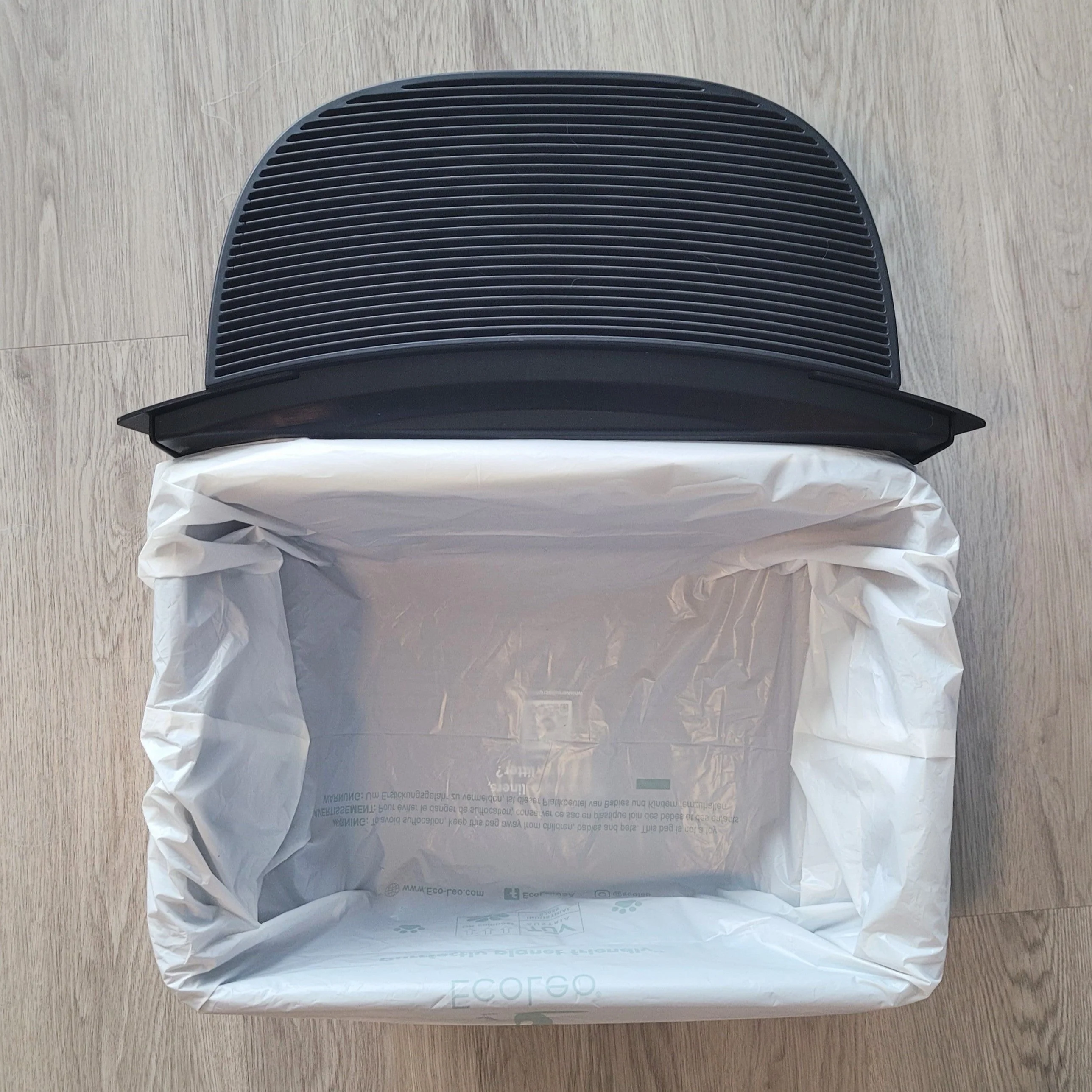 Litter-Robot 4 and 3 Compatible Compostable Drawstring Waste Drawer Liners - Image 2