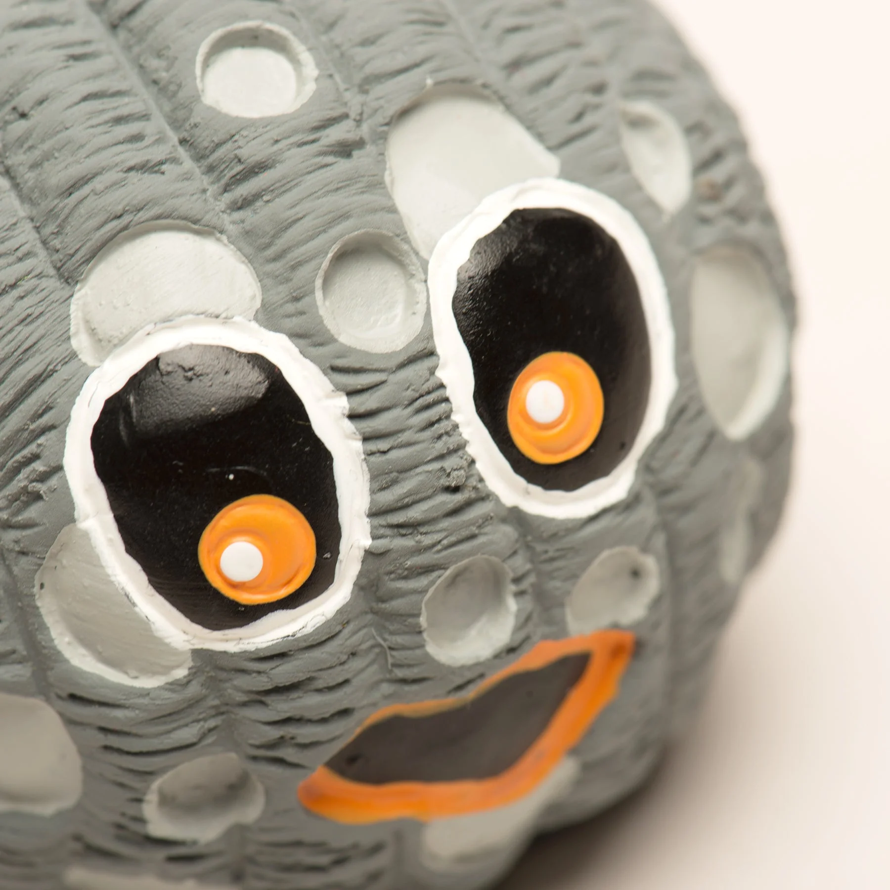 Luna Ruff-Tex® Latex Ball Dog Toy, Large - Image 4