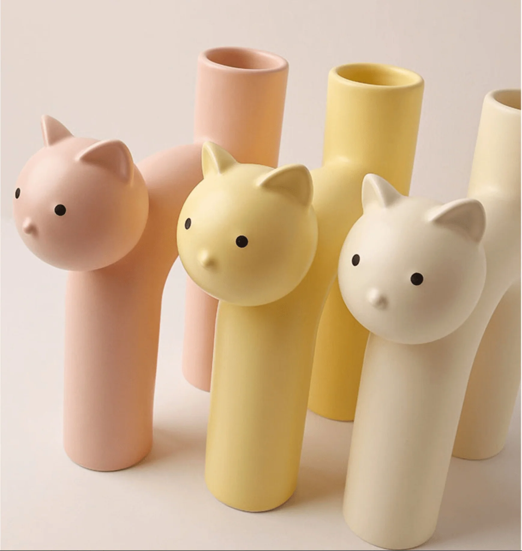 Modern Ceramic Cat Vase - Image 3