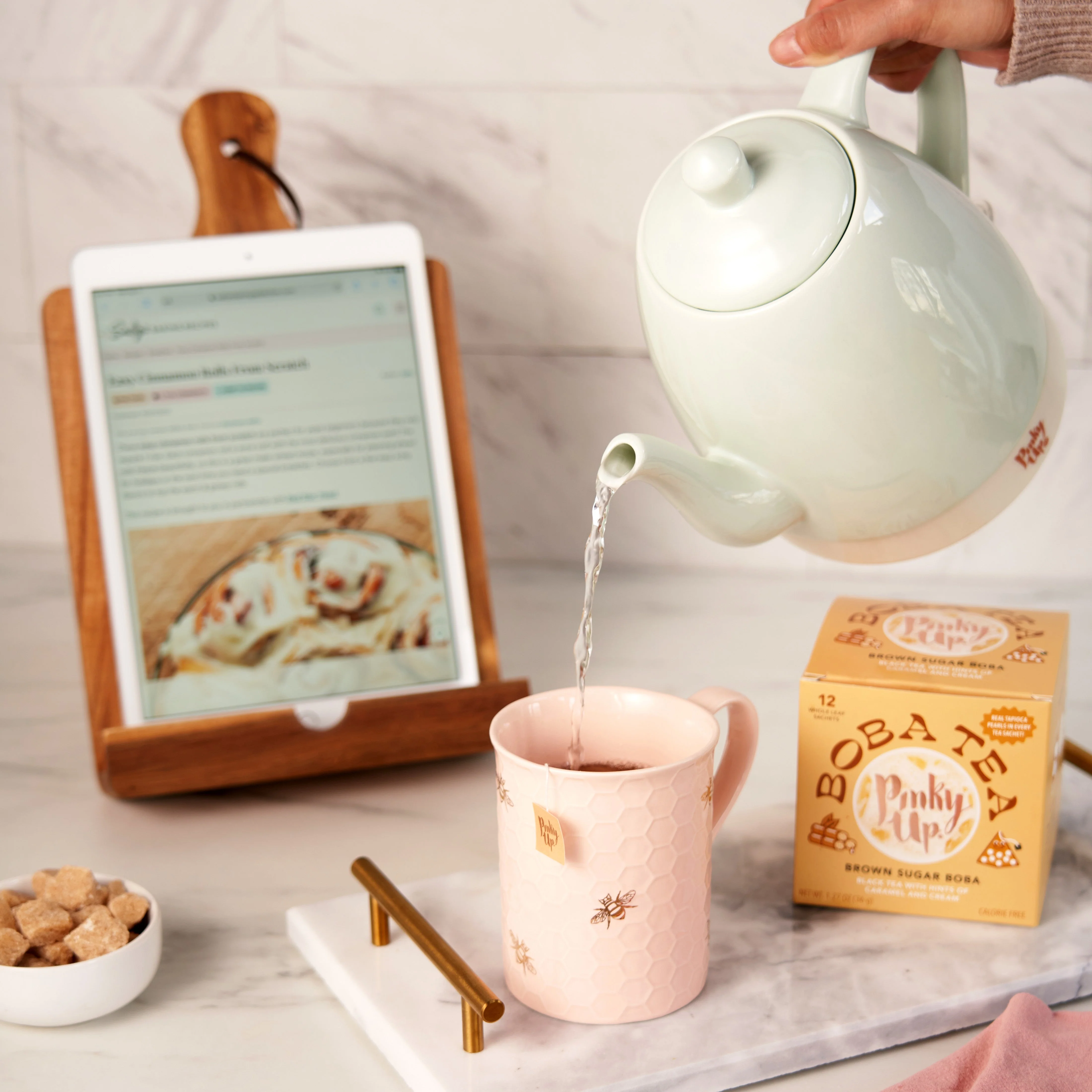 Noelle Ceramic Electric Tea Kettle in Mint - Image 3