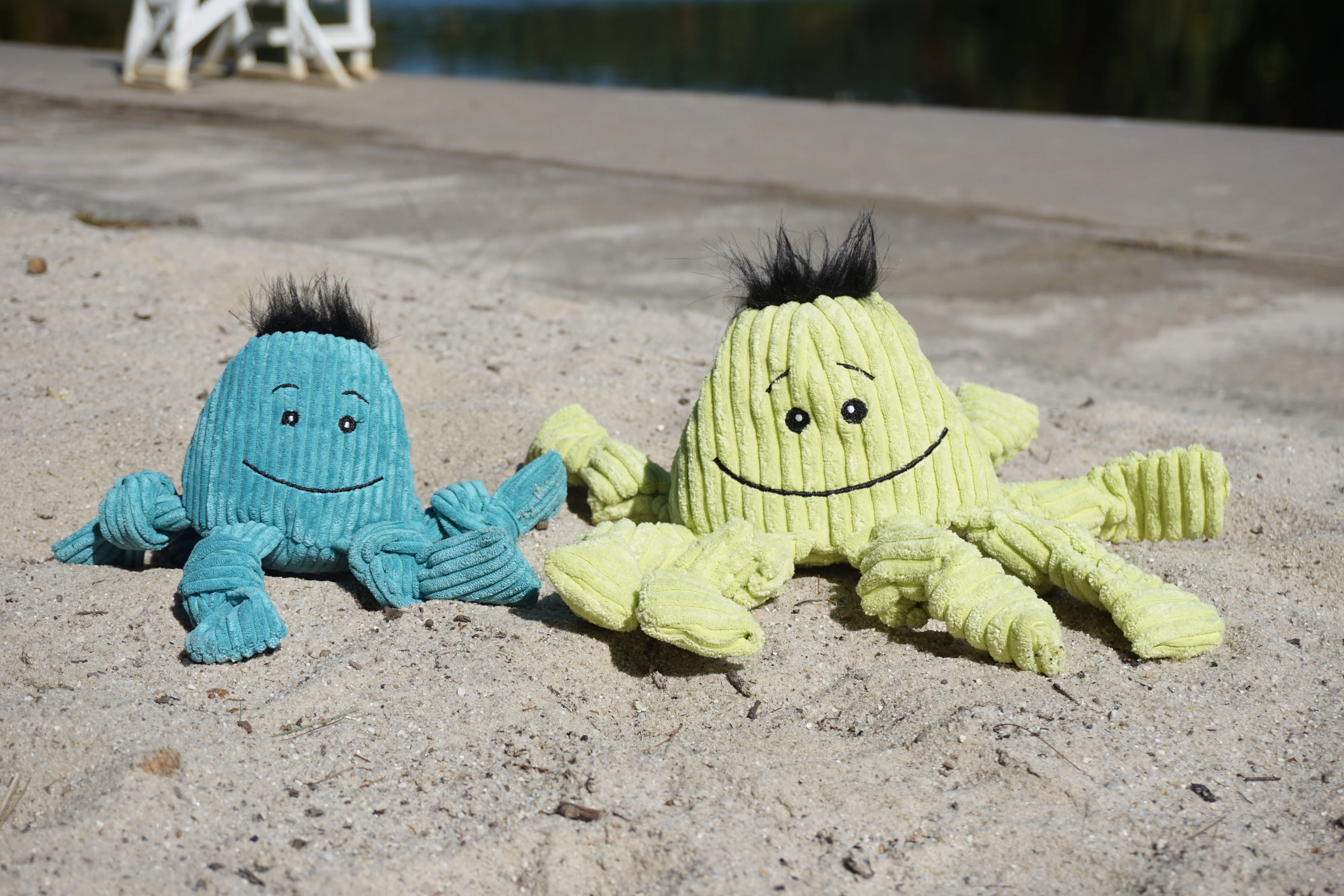 Octavie Octopus Knottie® Plush Dog Toy - Image 10