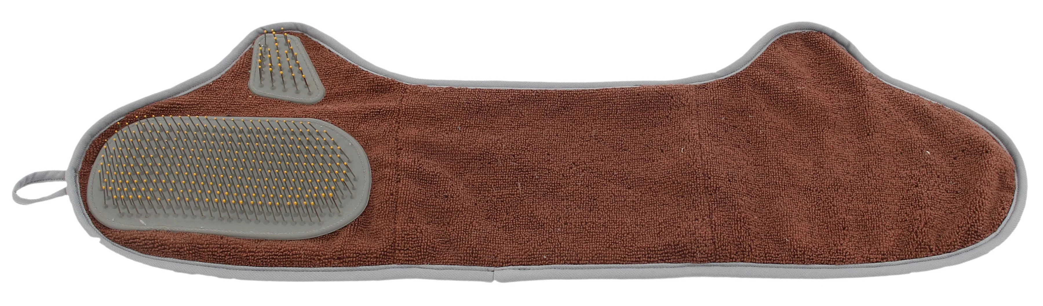 Pet Life ® 'Bryer' 2-in-1 Hand-Inserted Microfiber Pet Grooming Towel and Brush - Image 7