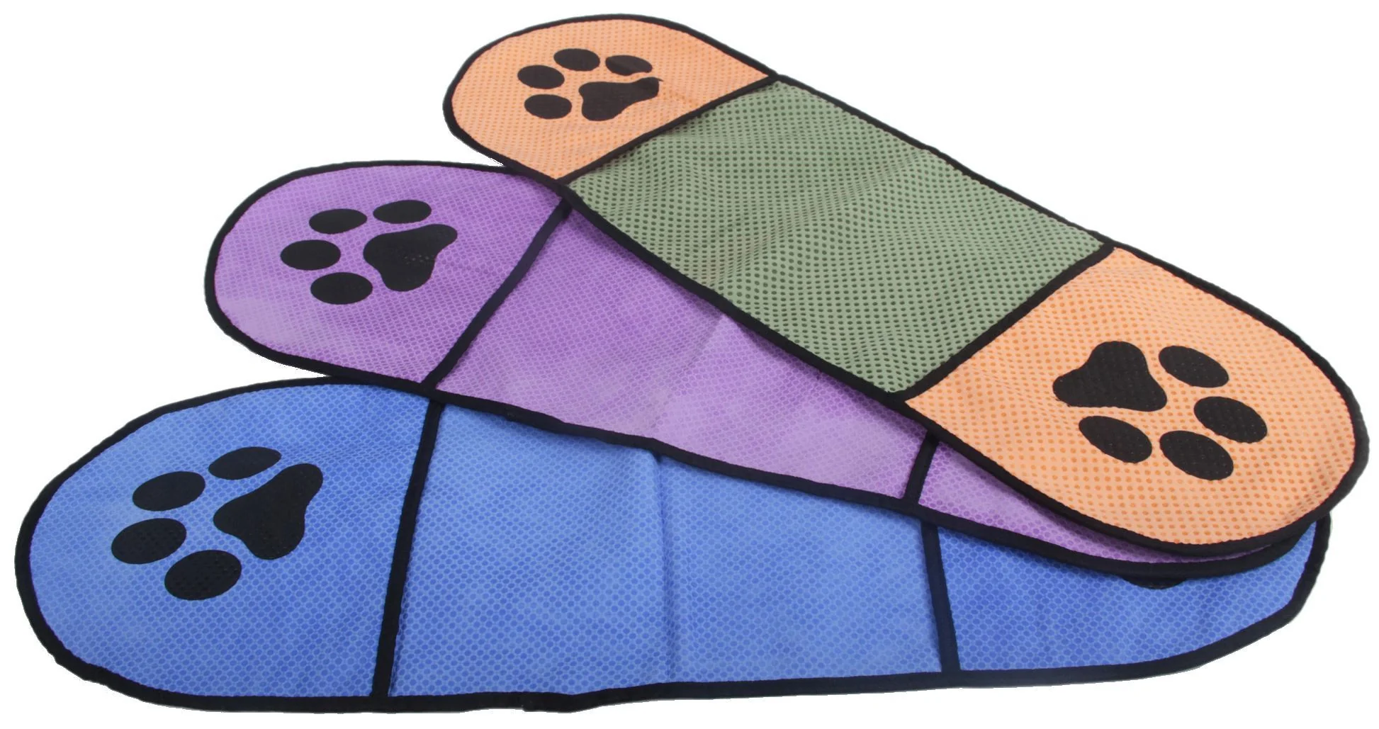 Pet Life ® 'Dry-Aid' Hand Inserted Bathing and Grooming Quick-Drying Microfiber Pet Towel - Image 2