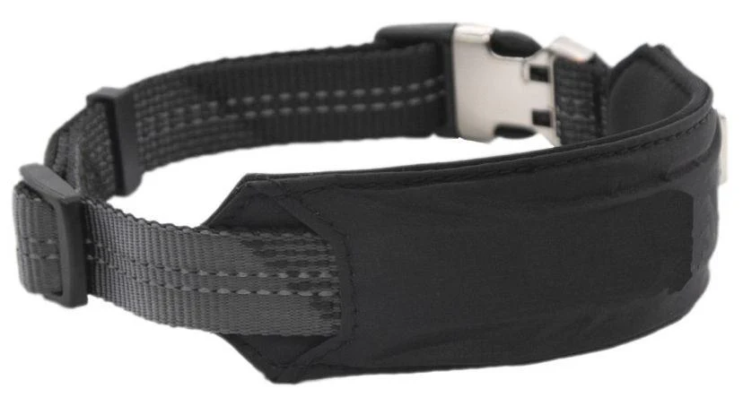 Pet Life ® 'Geo-prene' 2-in-1 Shock Absorbing Neoprene Padded Reflective Dog Leash and Collar - Image 2