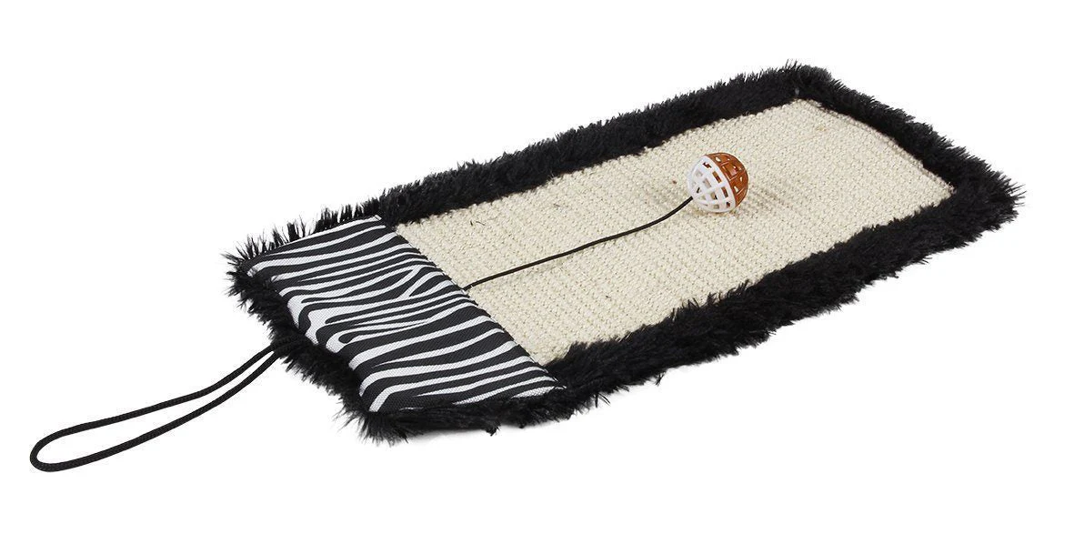 Pet Life ® 'Scrape-Away' Sisal and Jute Hanging Carpet Cat Scratcher Toy - Image 4