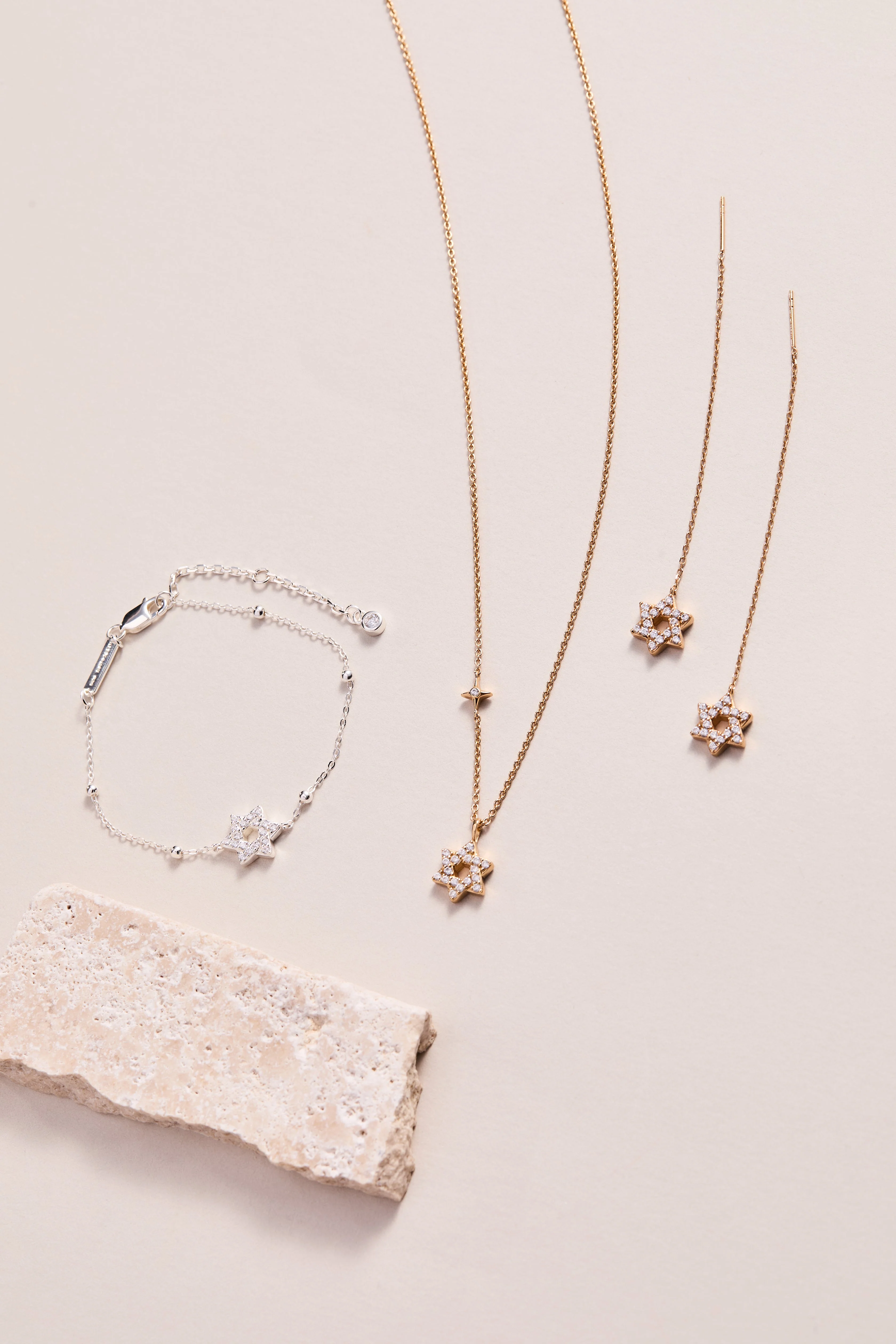 Star of David Delicate Pave Beaded Chain Bracelet - Image 9