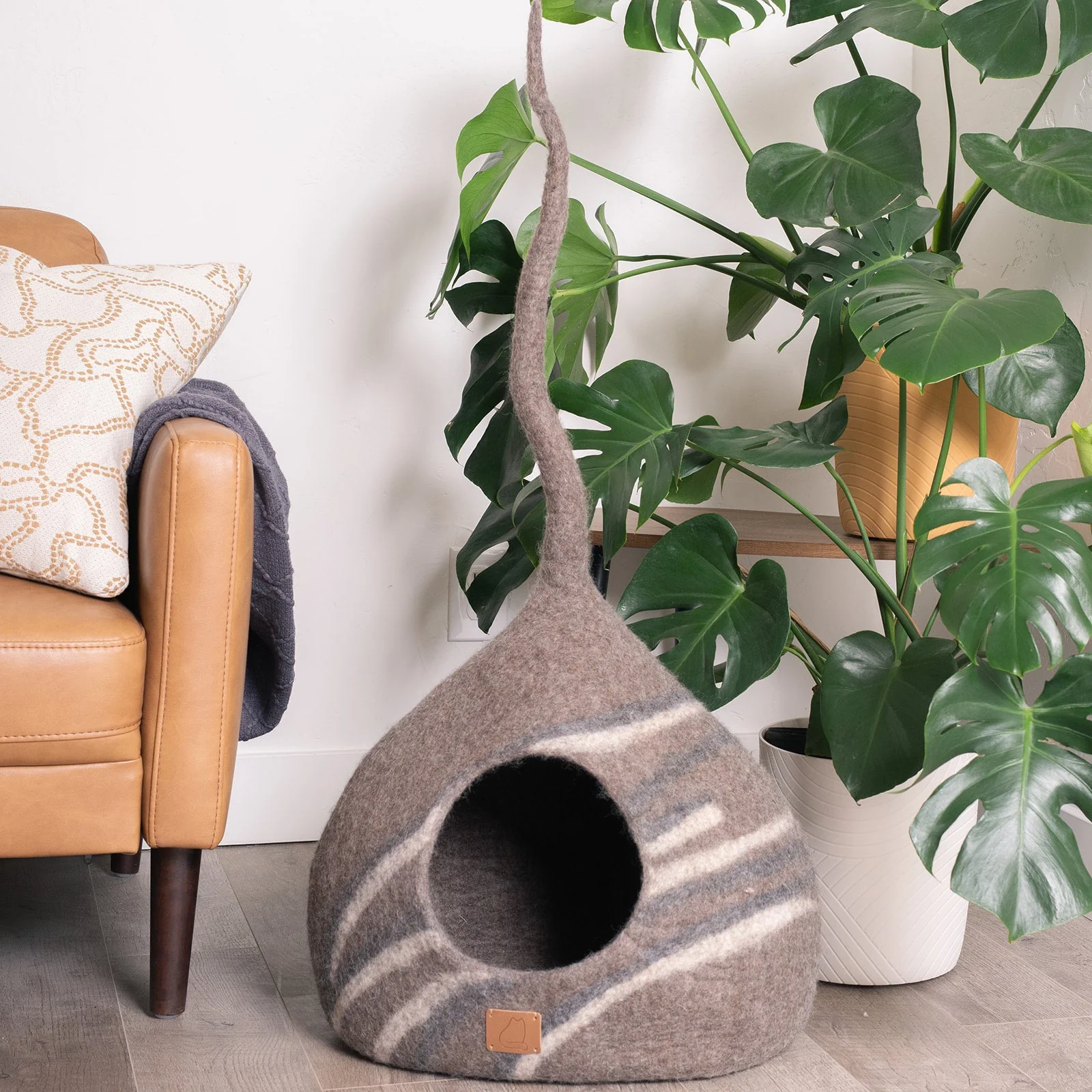 Stone Design | Tail Style Cave - Image 3