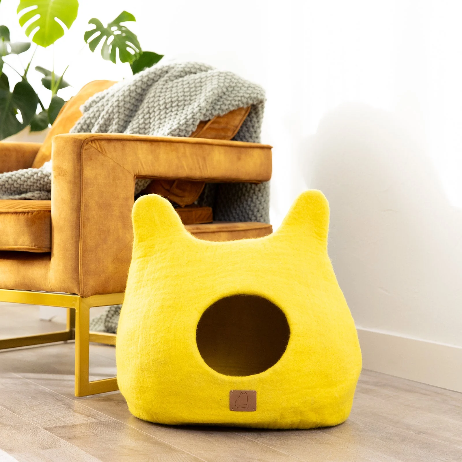 Sunny Yellow | Ear Style Cave - Image 3