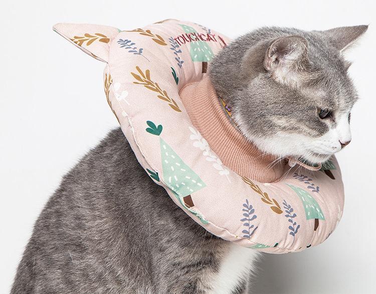 Touchcat ® 'Ringlet' Licking and Scratching Adjustable Pillow Cat Neck Protector - Image 2