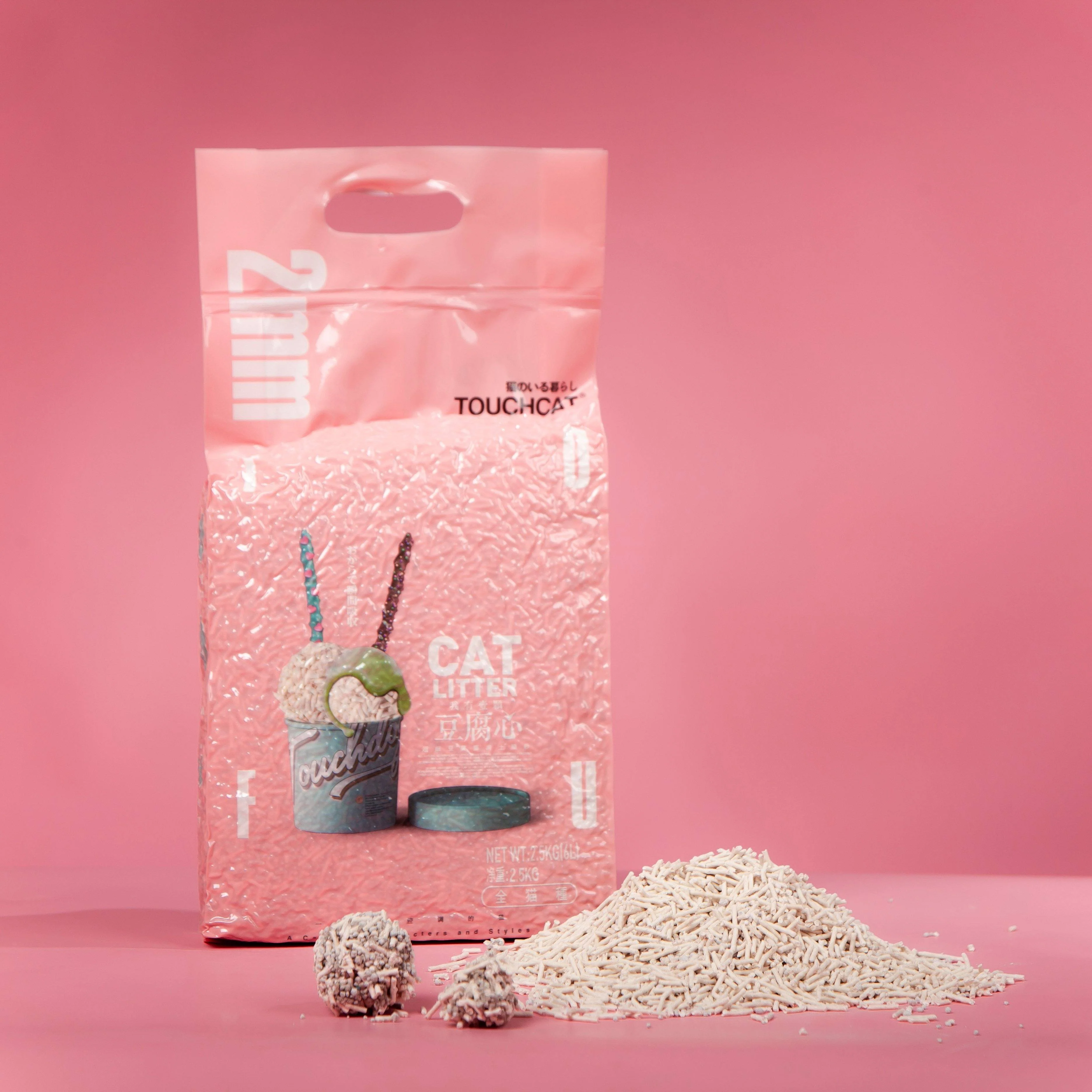 Touchcat 'Litter-ally Natural' Absorbant and Clumping Cat Litter w/ New Technology - w/ Active Carbon - Image 8