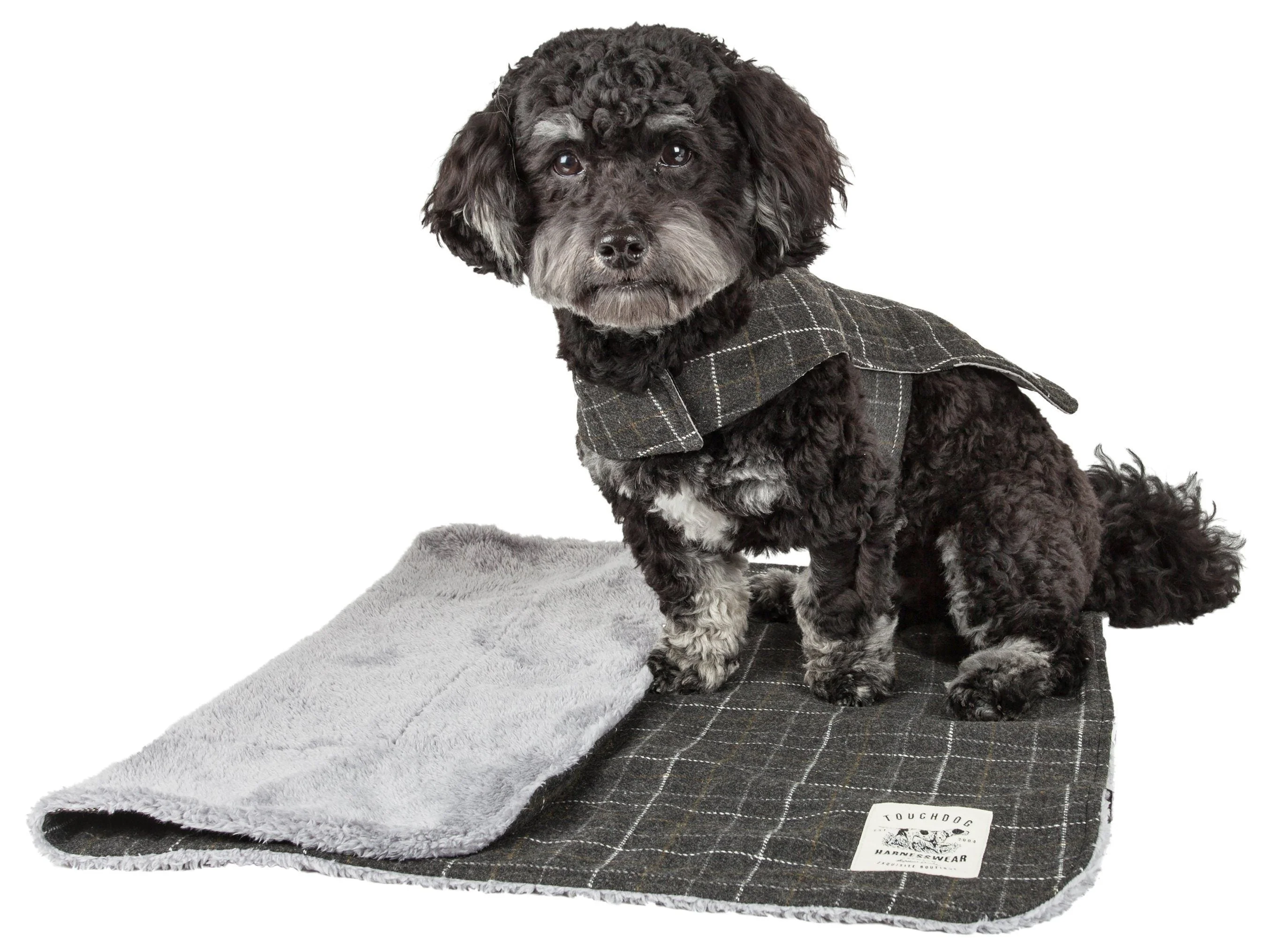 Touchdog ® 2-In-1 Windowpane Plaid Dog Jacket and Matching Reversible Dog Mat - Image 4